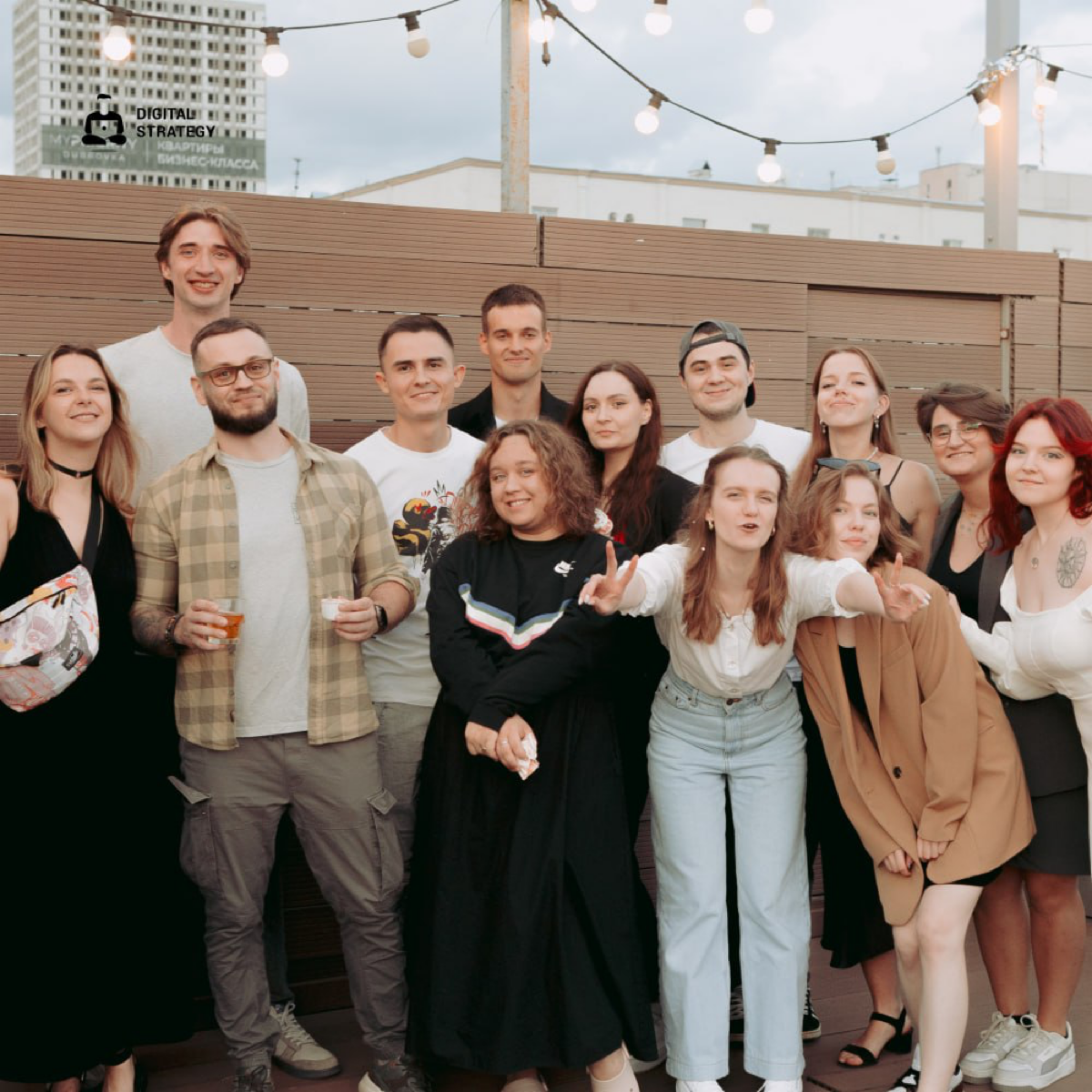 Digital Strategy 1️⃣0️⃣ лет!
Знаменательного и занимательного было много — хотим поделиться основным:
🔘В сентябре 2014 наш корабль, наконец, выбрал свое название и хорошо поплыл! Тогда мы поняли, в ка... | Сетка — социальная сеть от hh.ru