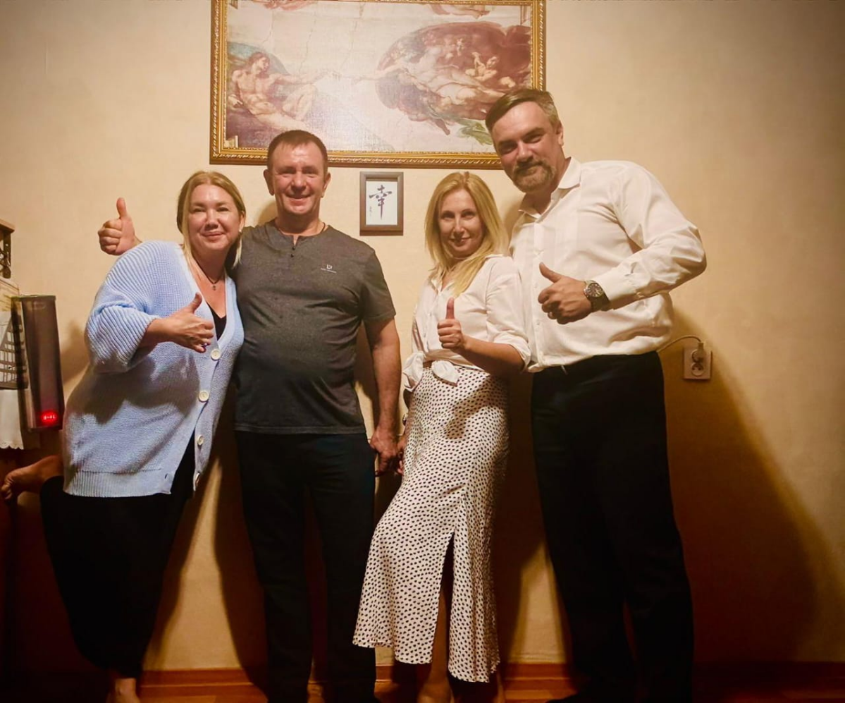 Быть в супер-визии у терапевта Александра Самончика @Alehsander который принимает в личную терапию по 7000 за 50 минут | Сетка — социальная сеть от hh.ru