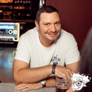 Николай Стариков