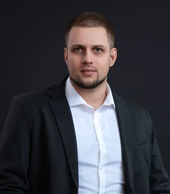 Никита Яшин