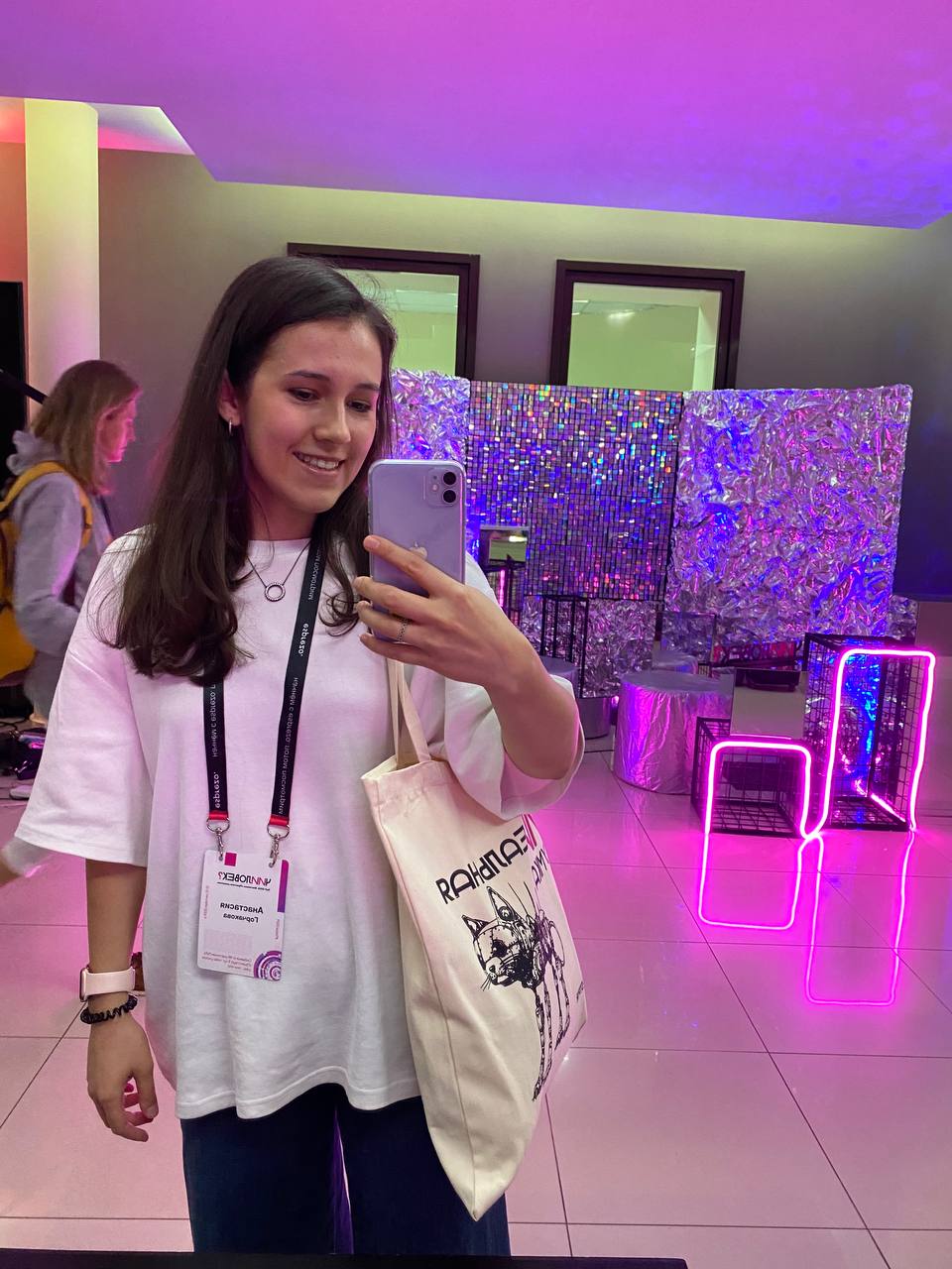 Я на фестивале Практики Развития (a.k.a ПиР)✨
Хотела написать короткий пост по итогам первого дня, но после общения с таким количеством людей я смогла только приехать домой и лечь спать | Сетка — социальная сеть от hh.ru