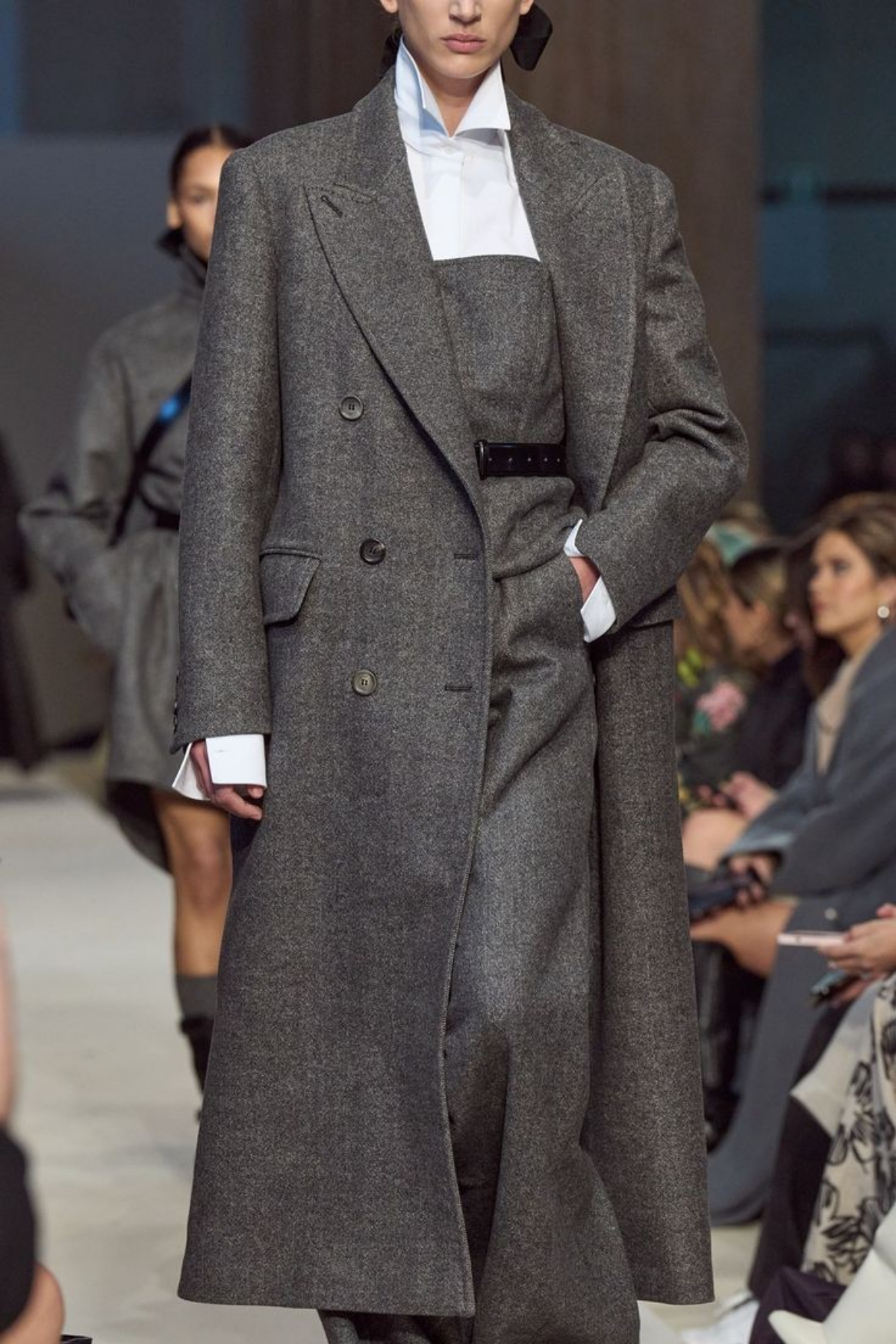 Как относитесь к корсетам? | Сетка — социальная сеть от hh.ru