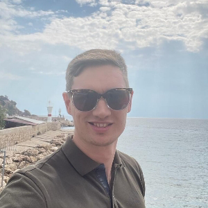 Денис Лузанов | Сетка — социальная сеть от hh.ru