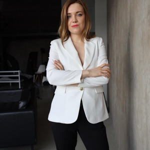 Александра Захарова | Сетка — социальная сеть от hh.ru