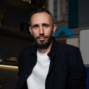 Дмитрий Шаравин