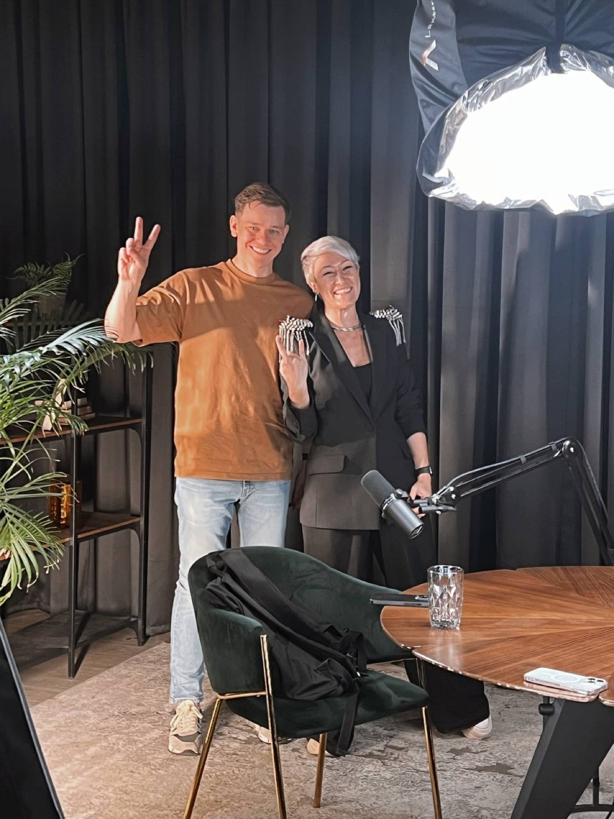 Сегодня сбылась моя мечта!
Я сняла подкаст с Владимиром Цукановым | Сетка — социальная сеть от hh.ru