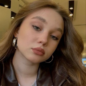 Лена Газданова