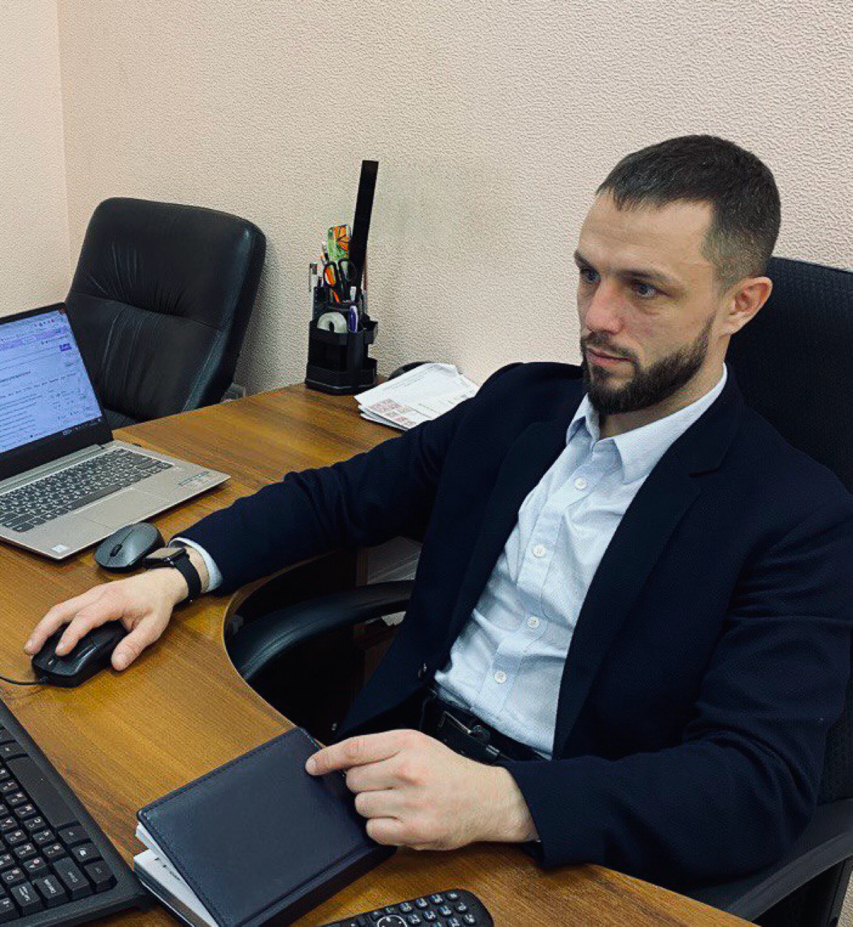 Леонид Бушуев