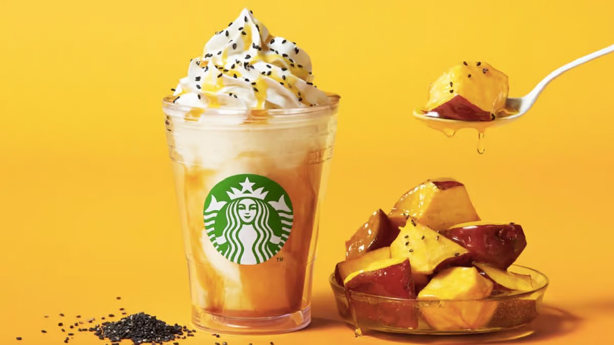 ААА, японский Starbucks выпускает фрапуччино со сладким картофелем и карамелью. Попробовать осеннюю новинку можно до 31 октября.
Беларусы ставят лайк.
🍕зумеры в телеграм | Сетка — социальная сеть от hh.ru