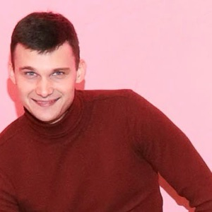 Максим Романов