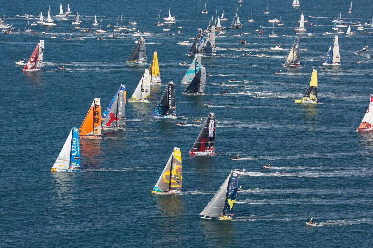 ⛵️ Сегодня пройдут парусные гонки и концерт группы Zoloto
15 сентября
В программе:
🔹14:30 — Скетч-встреча с художницей Zlata Ziva
🔹15:30 — Лекции от проекта «Города & люди» на тему «Вода, Москва и Вет... | Сетка — социальная сеть от hh.ru