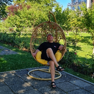 Олег Звонарев