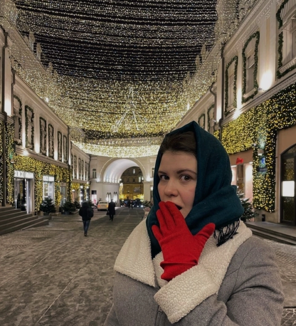 Про проституток и мечты.
Моё утро началось с прочитывания ТГ канала очень красивой девушки, которая позиционирует себя, как содержанка, которая смогла😄.. | Сетка — социальная сеть от hh.ru