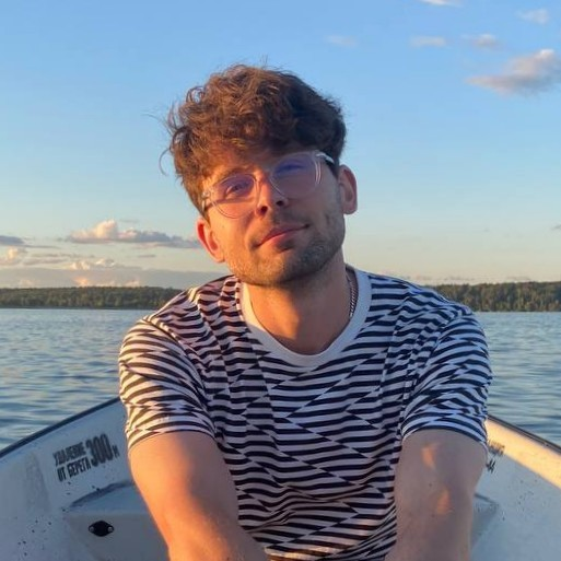 Антон Стародубцев