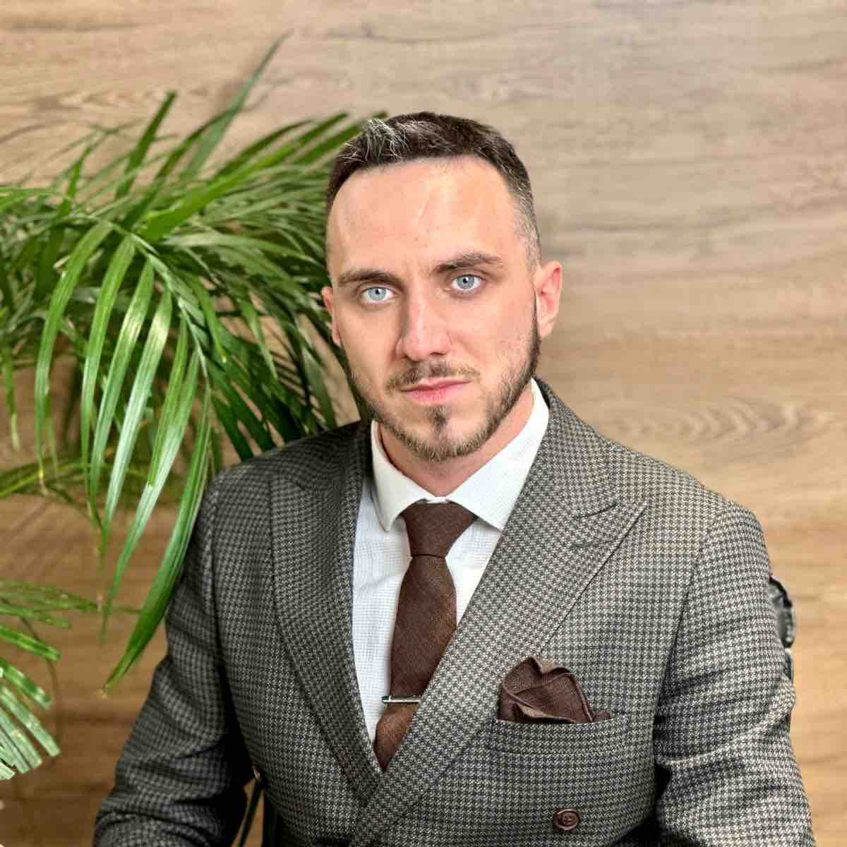 Олег Лаптев