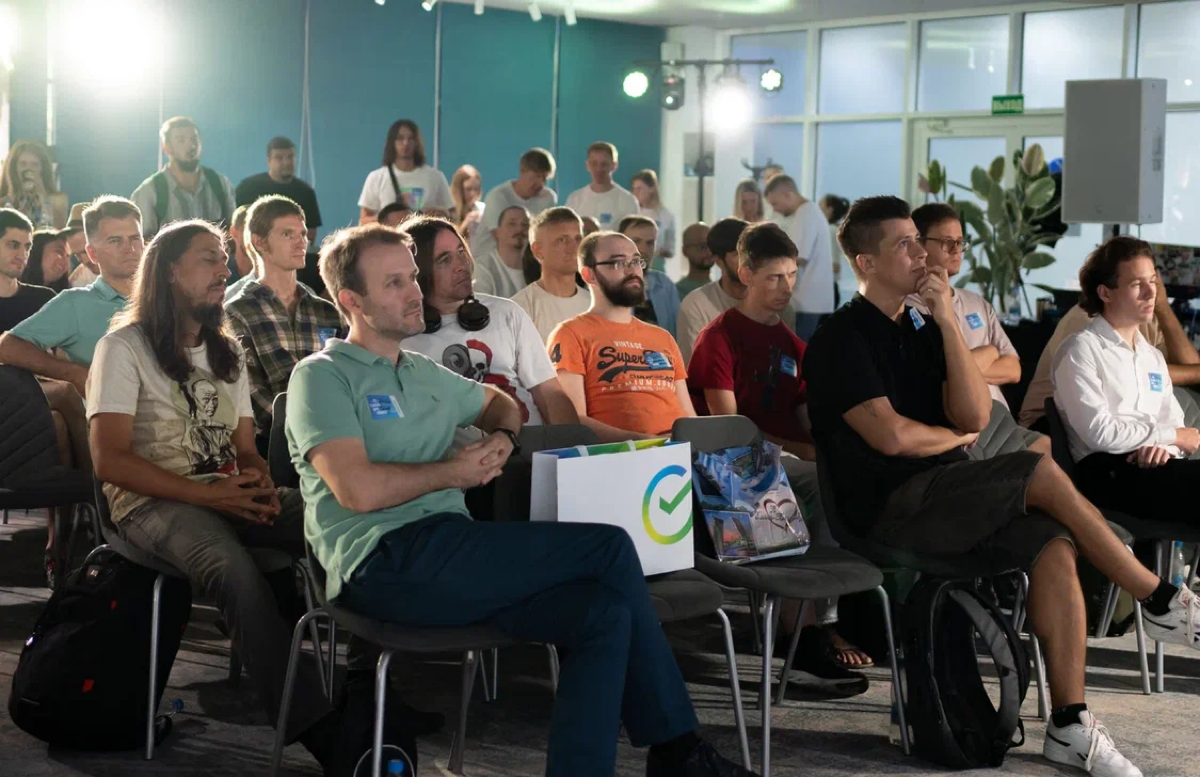 12 сентября я посетил IT Talk by Sber в Сочи и решил вот поделиться впечатлениями | Сетка — социальная сеть от hh.ru