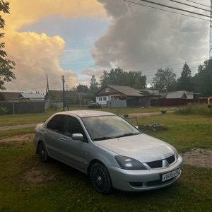 Влад Тихонов