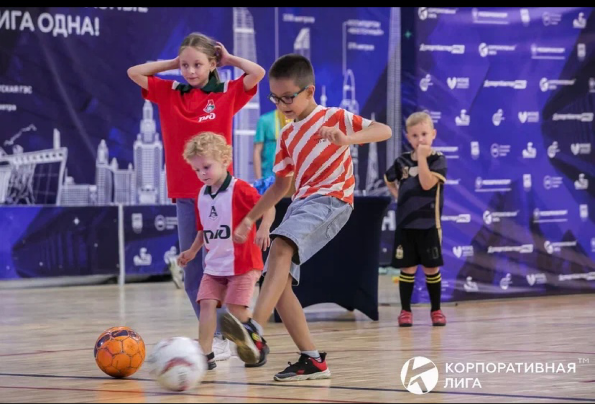 Друзья, коллеги и единомышленники ❤️ с началом сезона-спортивного сезона! Впереди много матчей, турниров и классных игр! В субботу открыли сезон - команды молодцы❤️ поддержка команд - топ🔥 | Сетка — социальная сеть от hh.ru