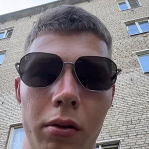 Денис Алейников