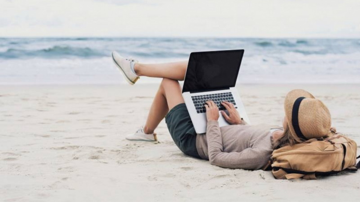 Почему удаленные работники менее продуктивны, тревожны, подавлены и одиноки?
«Пришло время признать, что удаленная работа не работает. WFH Friday — это четырехдневная рабочая неделя | Сетка — социальная сеть от hh.ru