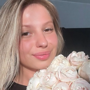 Евгения Перова | Сетка — социальная сеть от hh.ru