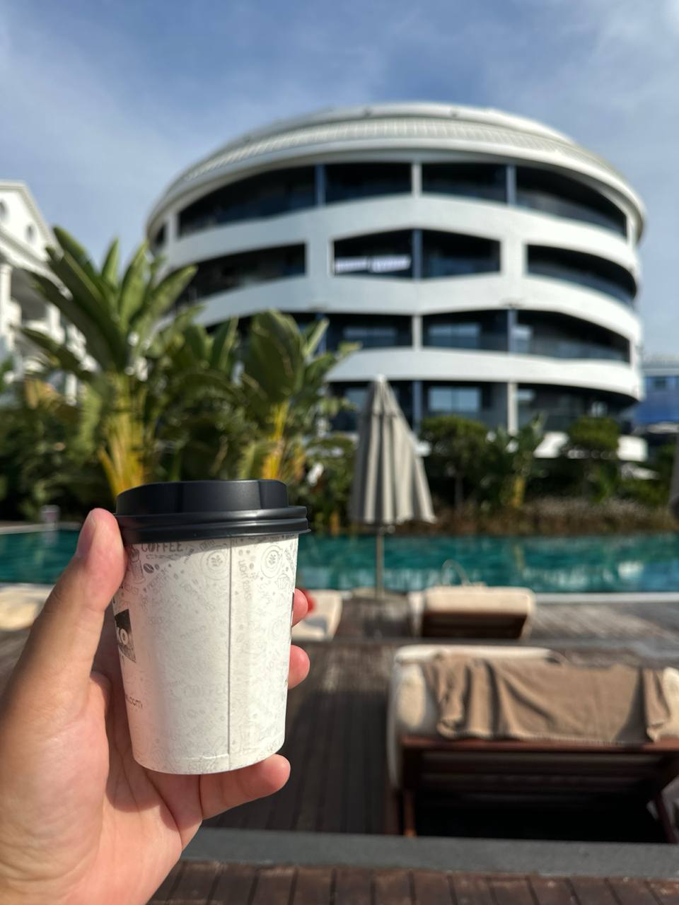 Сорян, забыл прикрепить фотокарточку ☕️ | Сетка — социальная сеть от hh.ru