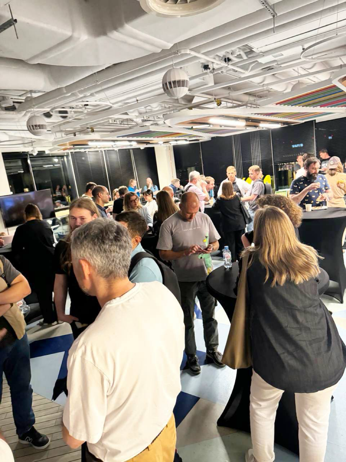 🎯 Отчет с Безвотэтоговотвсего | Сетка — социальная сеть от hh.ru