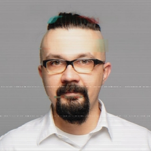 Денис Илюшин