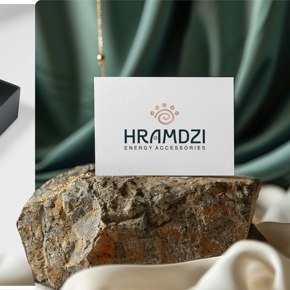 Логотип для компании «HRAMDZI» | Сетка — социальная сеть от hh.ru