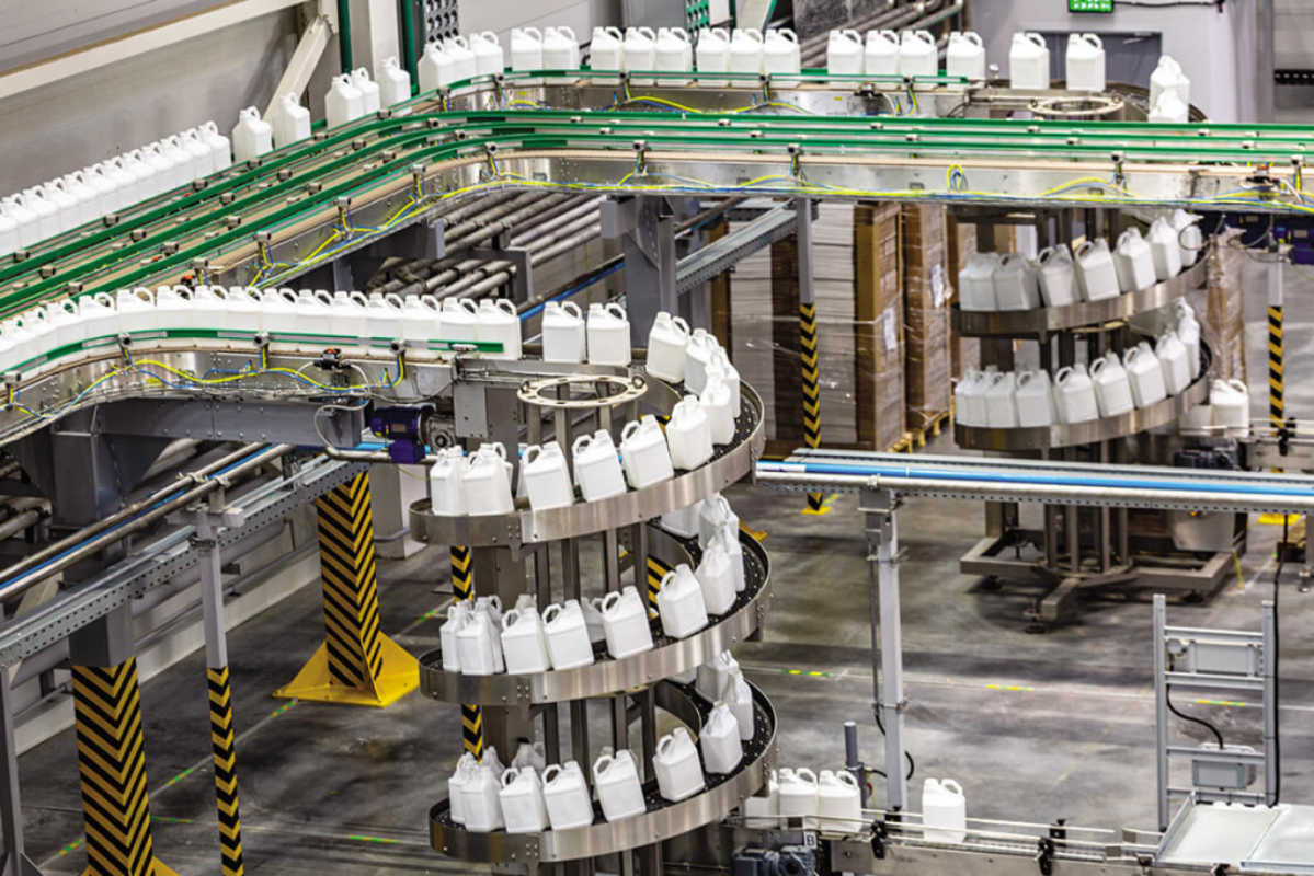 Заводу "Август-Алабуга" на постоянную работу требуется: | Сетка — социальная сеть от hh.ru