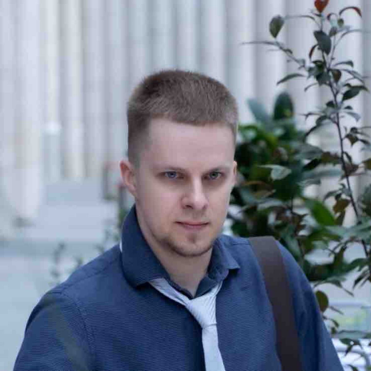 Влад Рагозин