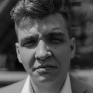 Илья Лазуренко