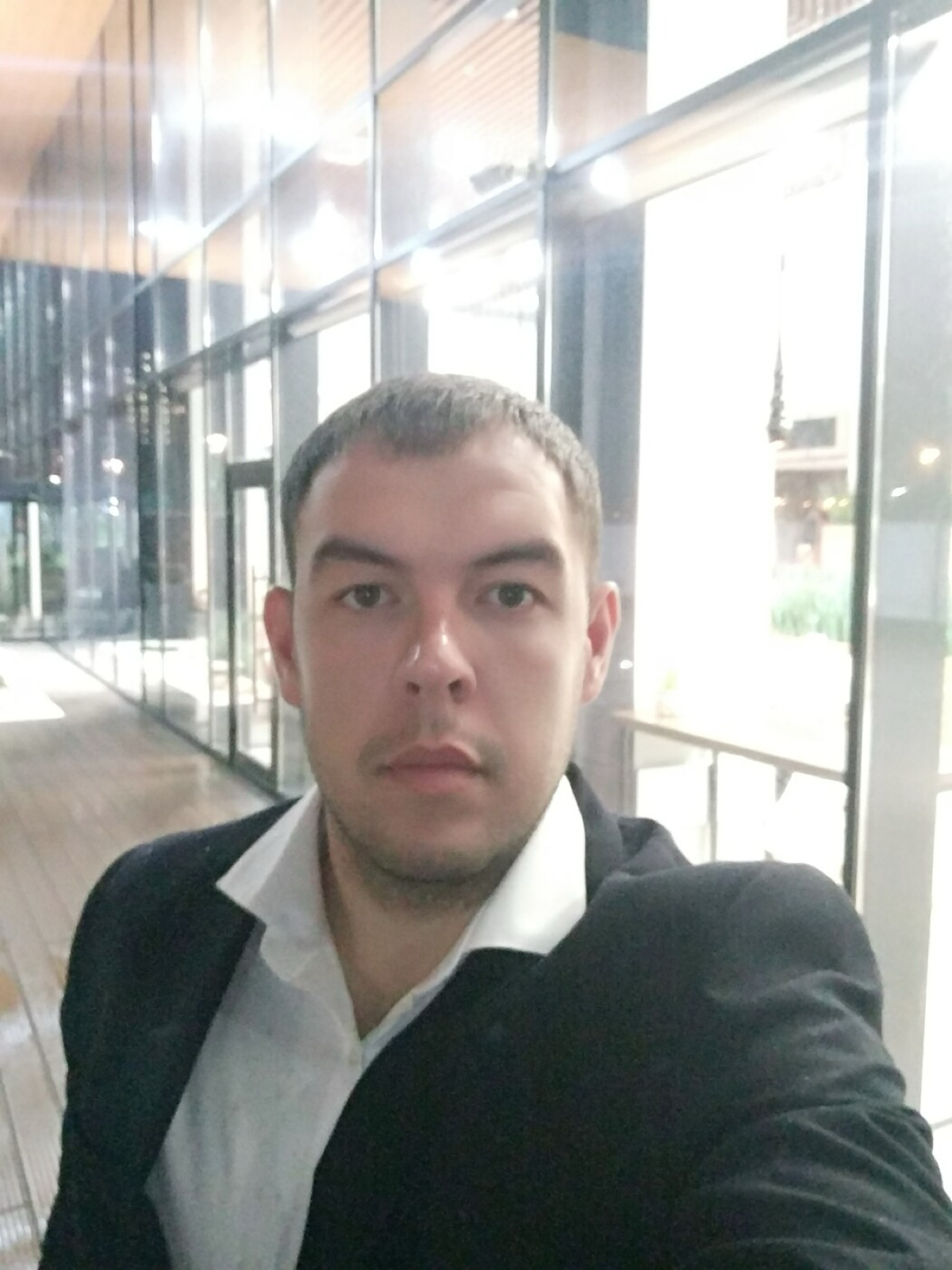 Денис Хабаров