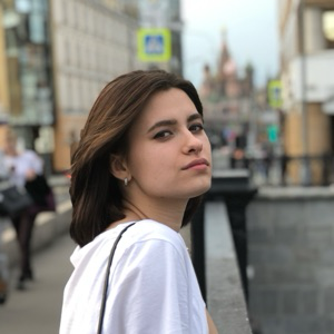 Вероника Дровняшина