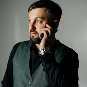 Максим Быстров