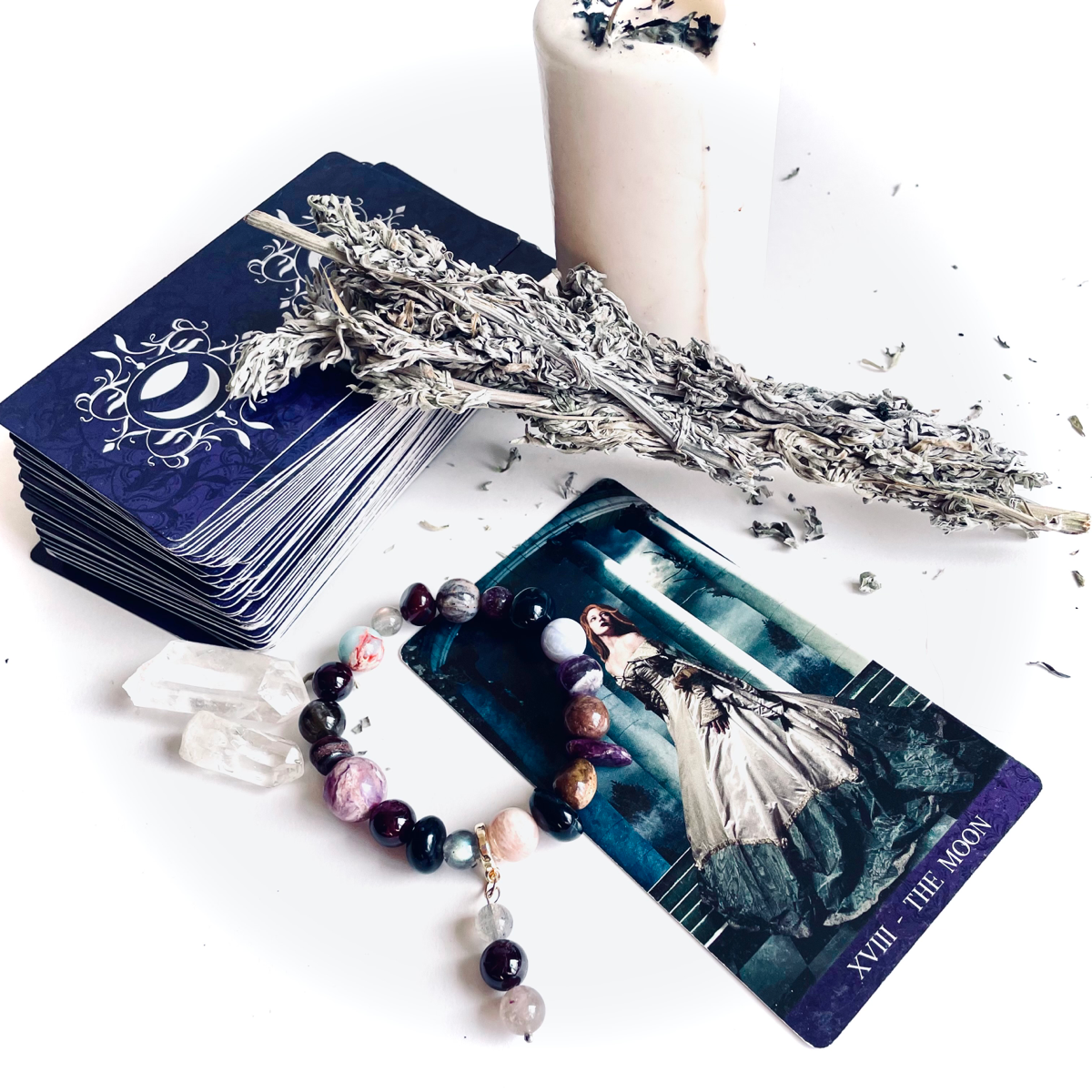 #постзнакомство  Всем приветик! Я Валерия Арт и я создатель Магазина - мастерской Mystic Handmade!)🤩
Очень люблю свою работу. Создаю для вас украшения более 13 лет | Сетка — социальная сеть от hh.ru