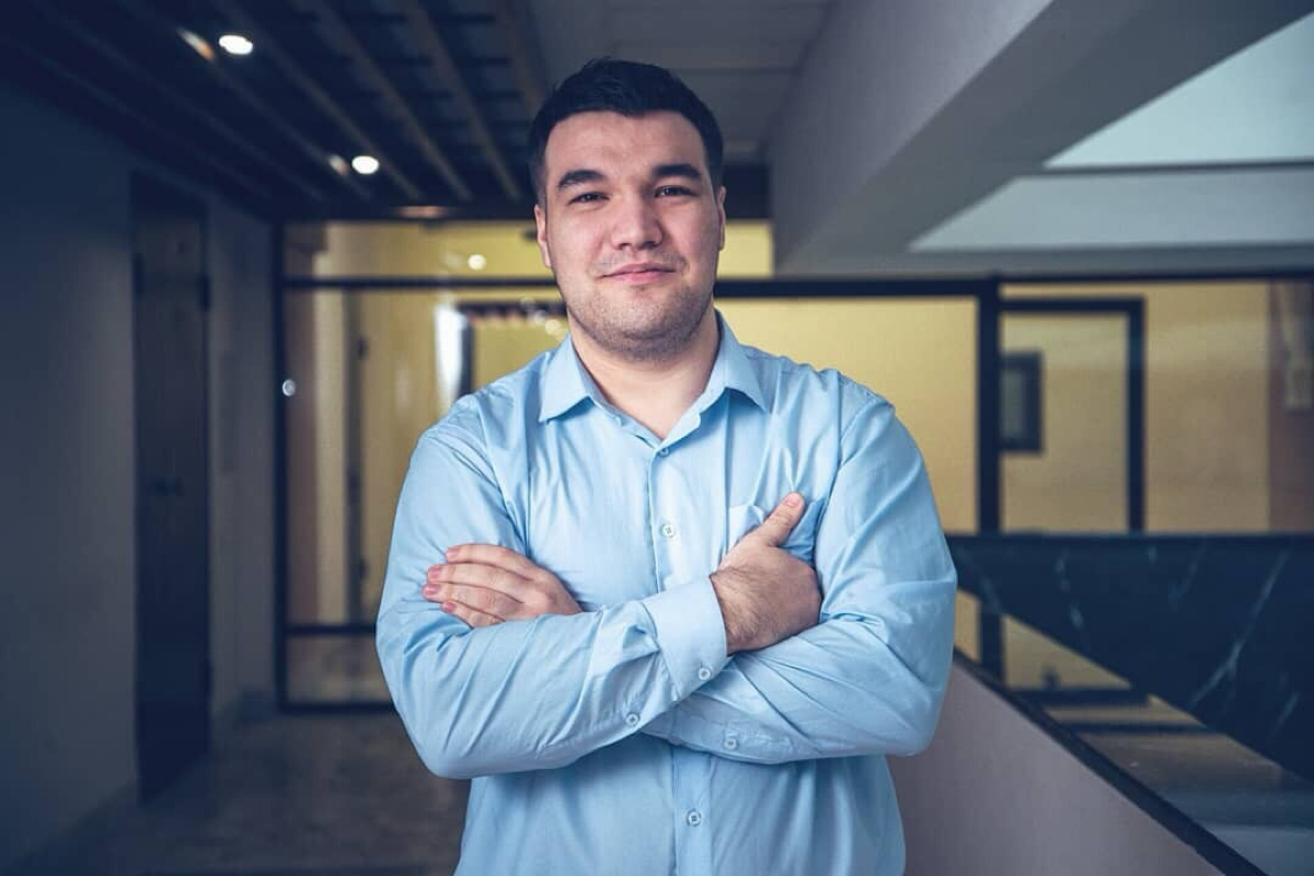 Ислам Хонназаров