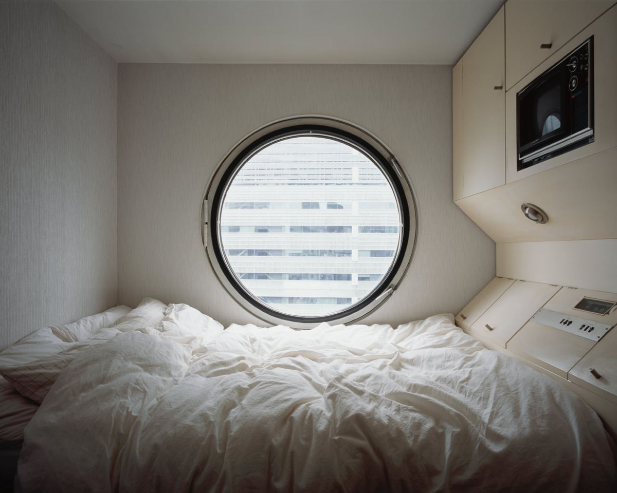 Фотографии капсульной башни Накагин перед сносом | Сетка — социальная сеть от hh.ru