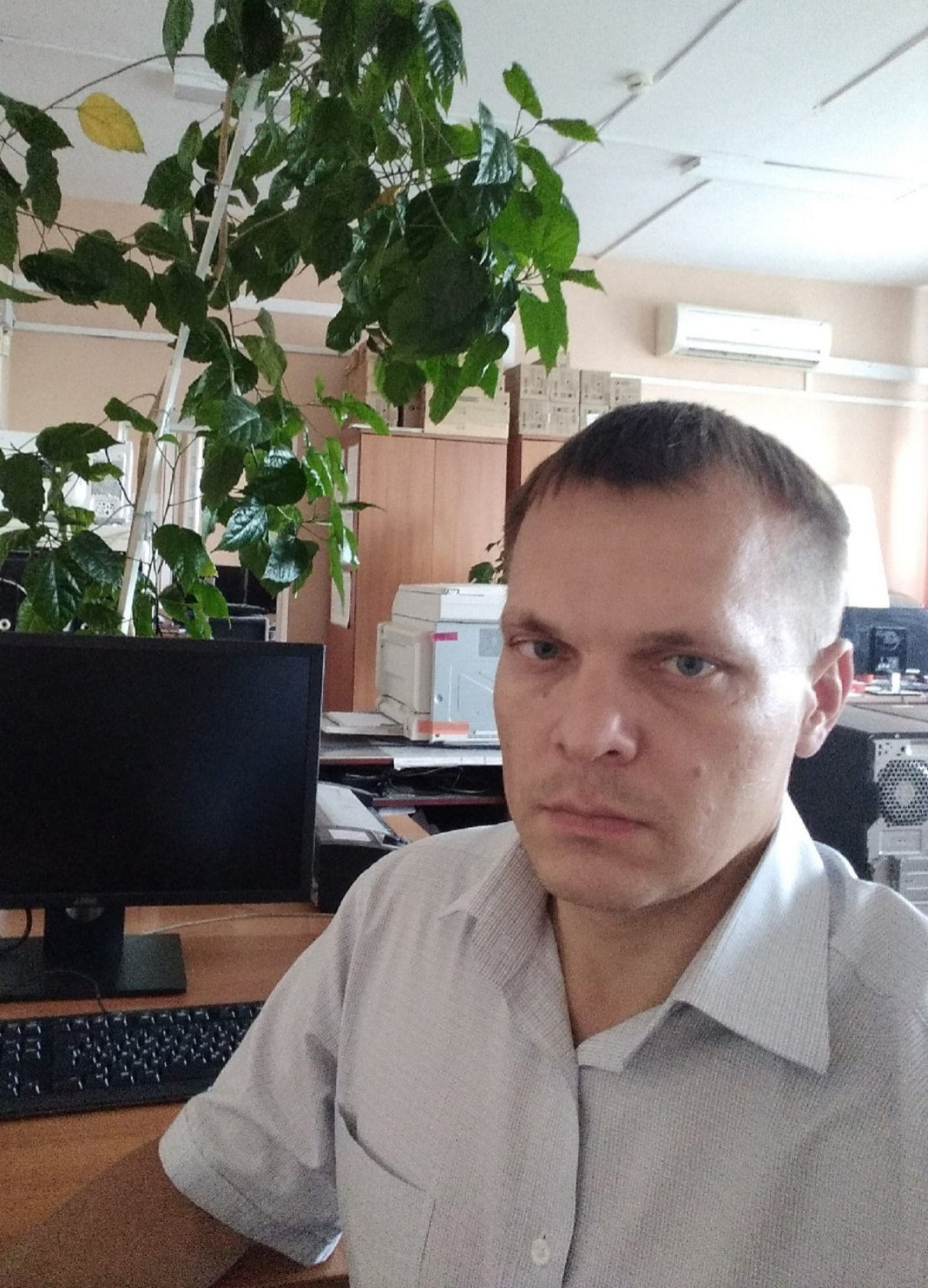 Андрей Лаврентьев
