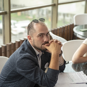 Вячеслав Мезенцев