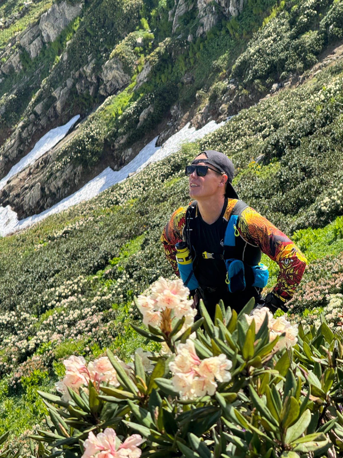 Сочинение на тему: «За что я люблю свою работу».
Однажды летом, бросив все, променяв горы Урала на Кавказ и перебравшись в Поляну, для меня открылся новый удивительный мир | Сетка — социальная сеть от hh.ru