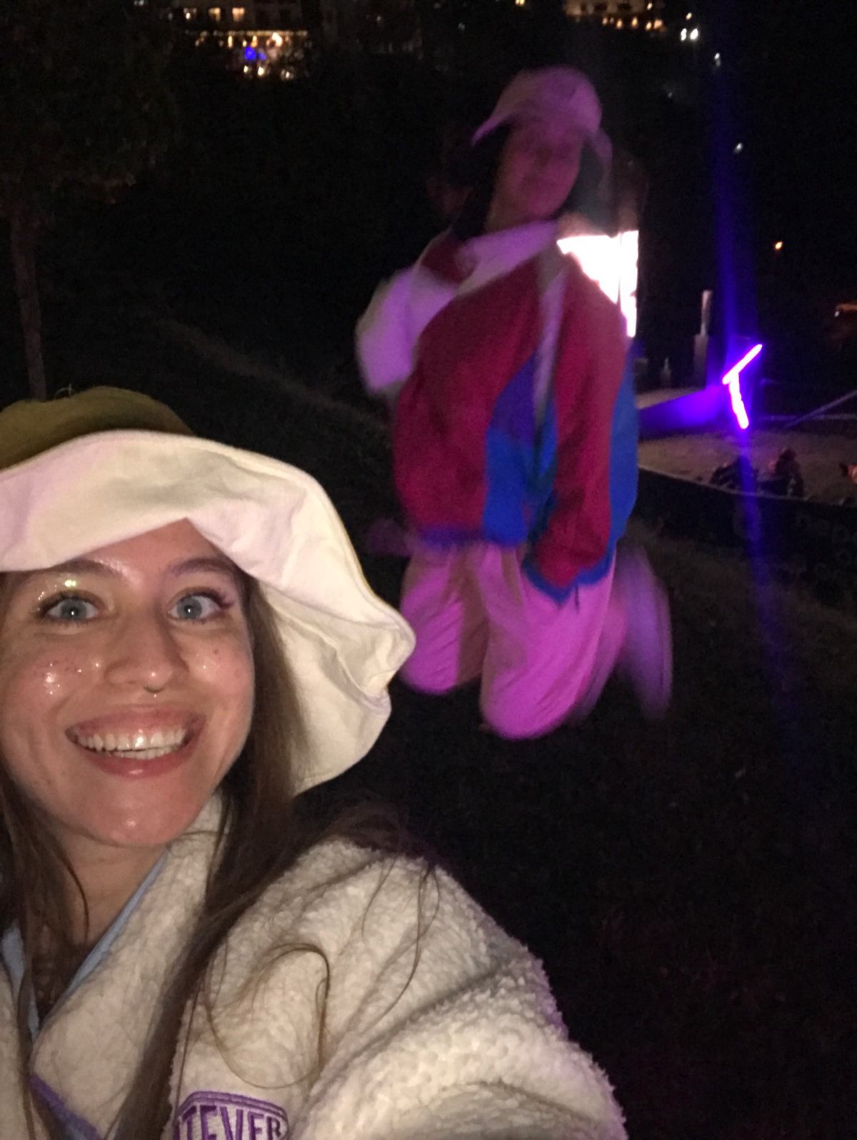 #нетворкингвгорах
Я люблю свою работу за то, что она вызывает воооот такие эмоции! От неё мне хочется летать, смеяться и делать мир ещё прекраснее ￼￼🙌🏼 | Сетка — социальная сеть от hh.ru