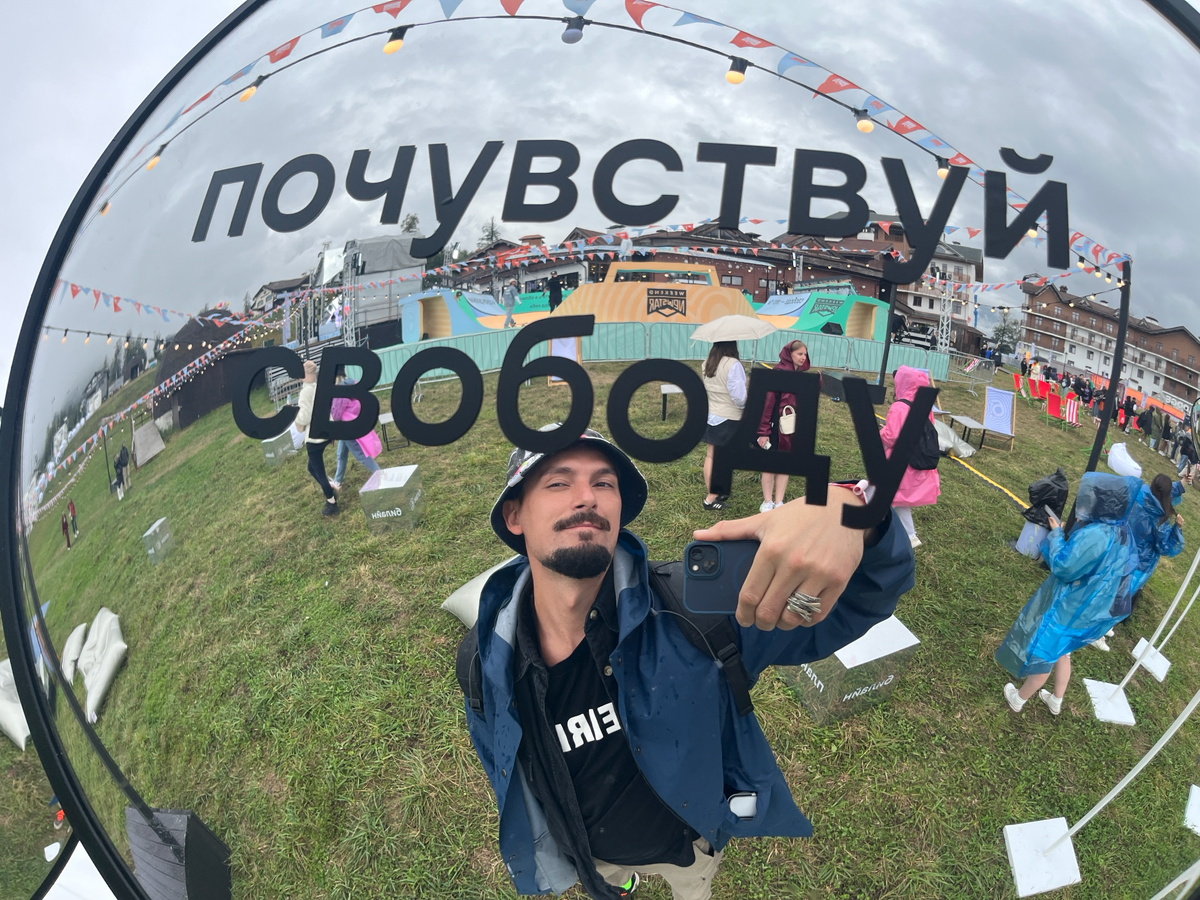Люблю свою работу за то, что могу помогать людям избавиться от боли (и не только физической). А так же за признание и счастливые улыбки 😊
#нетворкингвгорах | Сетка — социальная сеть от hh.ru