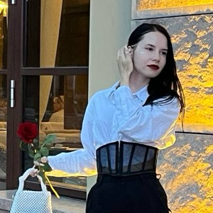 Диана Шелепова | Сетка — социальная сеть от hh.ru