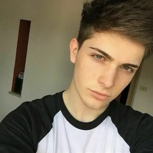 Даня Тимофеев | Сетка — социальная сеть от hh.ru