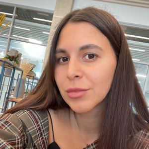 Гульназ Гизатова | Сетка — социальная сеть от hh.ru