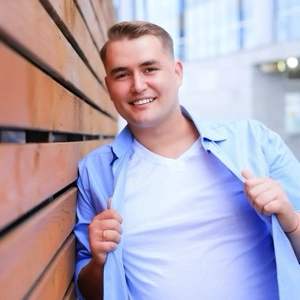Андрей Анисимов