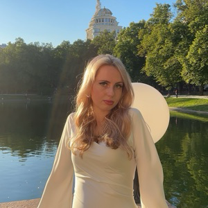 Елизавета Жаркова | Сетка — социальная сеть от hh.ru