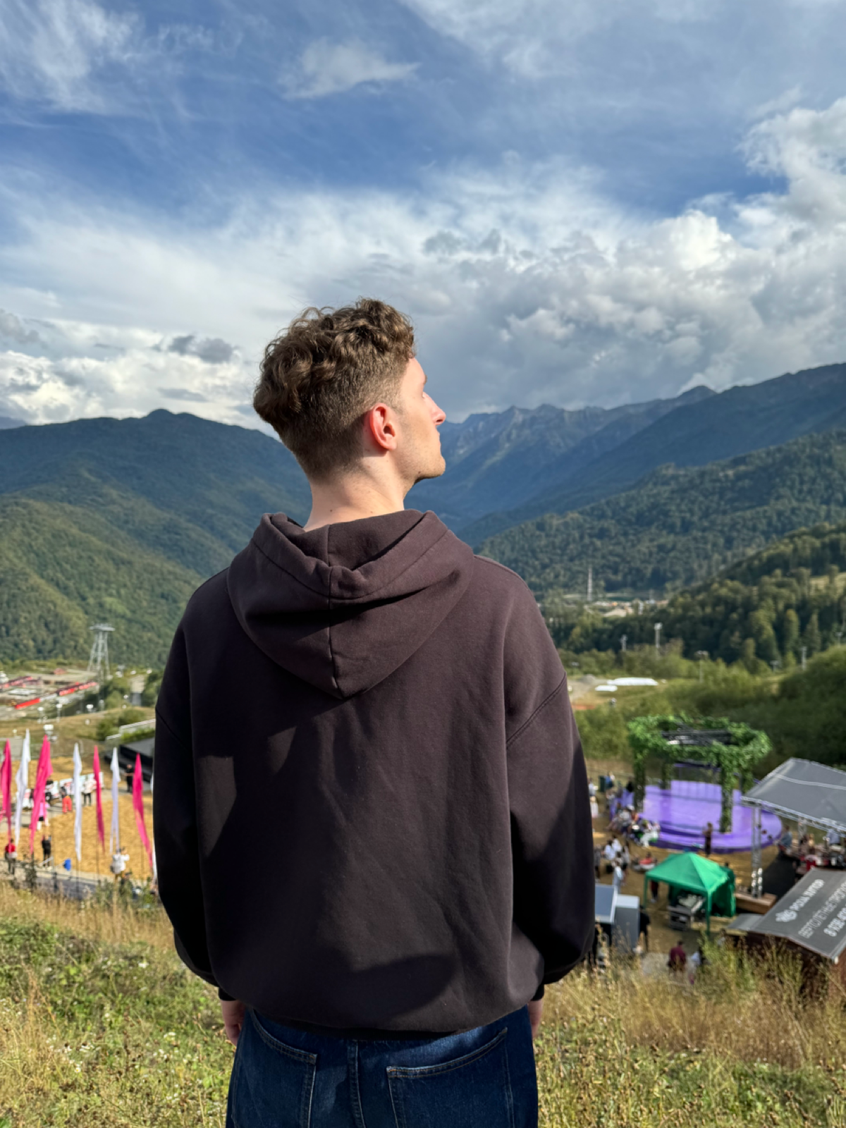 #нетворкингвгорах
Я люблю свою работу маркетолога! Это профессия, которая позволяет мне проявлять творческий потенциал, влиять на бизнес и работать с людьми | Сетка — социальная сеть от hh.ru