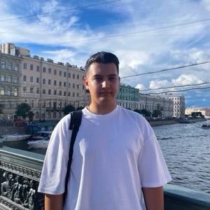 Александр Ходос